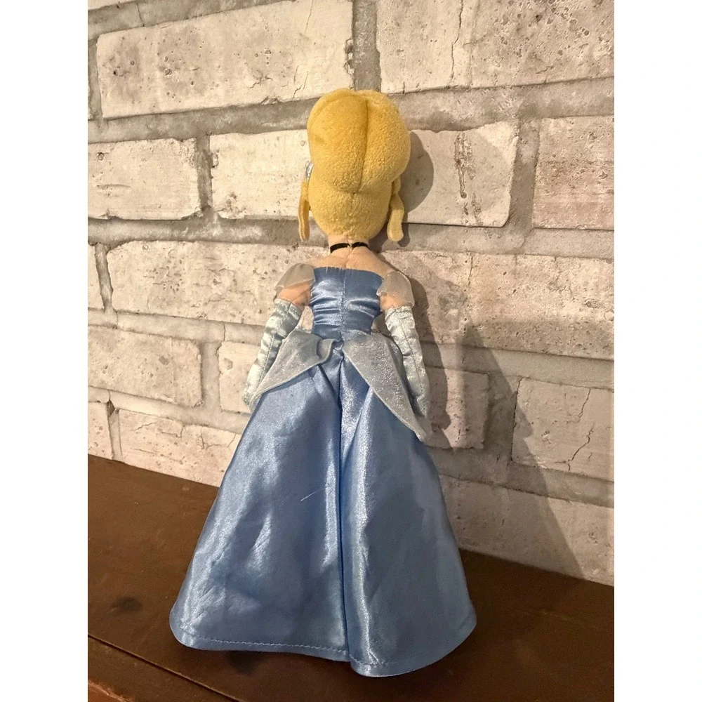 Disney Store Cinderella Plush 12' Doll